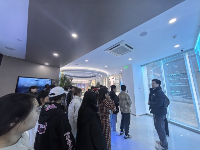 56体育安全通道